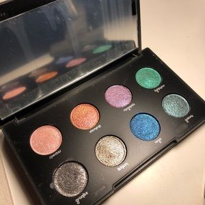 Urban decay moon dust